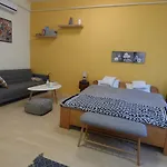 Yellow Apartamento