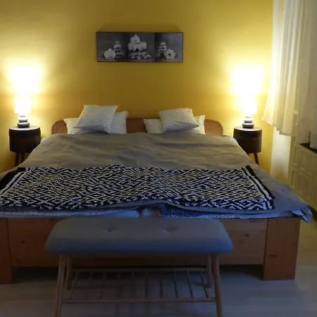 Yellow Apartment Debrecen