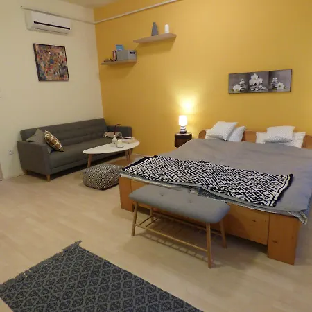 Yellow * Дебрецен