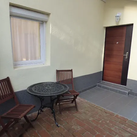 Yellow Дебрецен